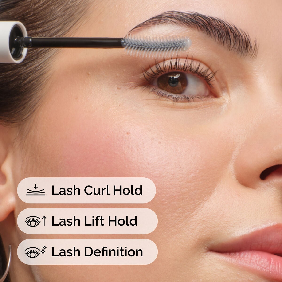 lash-curl-finisher-o6 ord-lash-curl-finisher-model-application-with-benefits.jpg