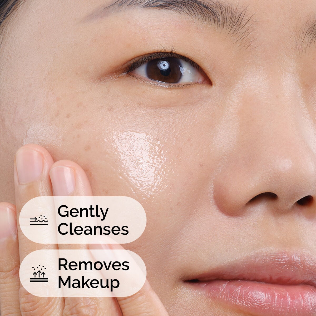 squalane-cleanser-r8 ord-squalane-cleanser-model-application-with-benefits.jpg