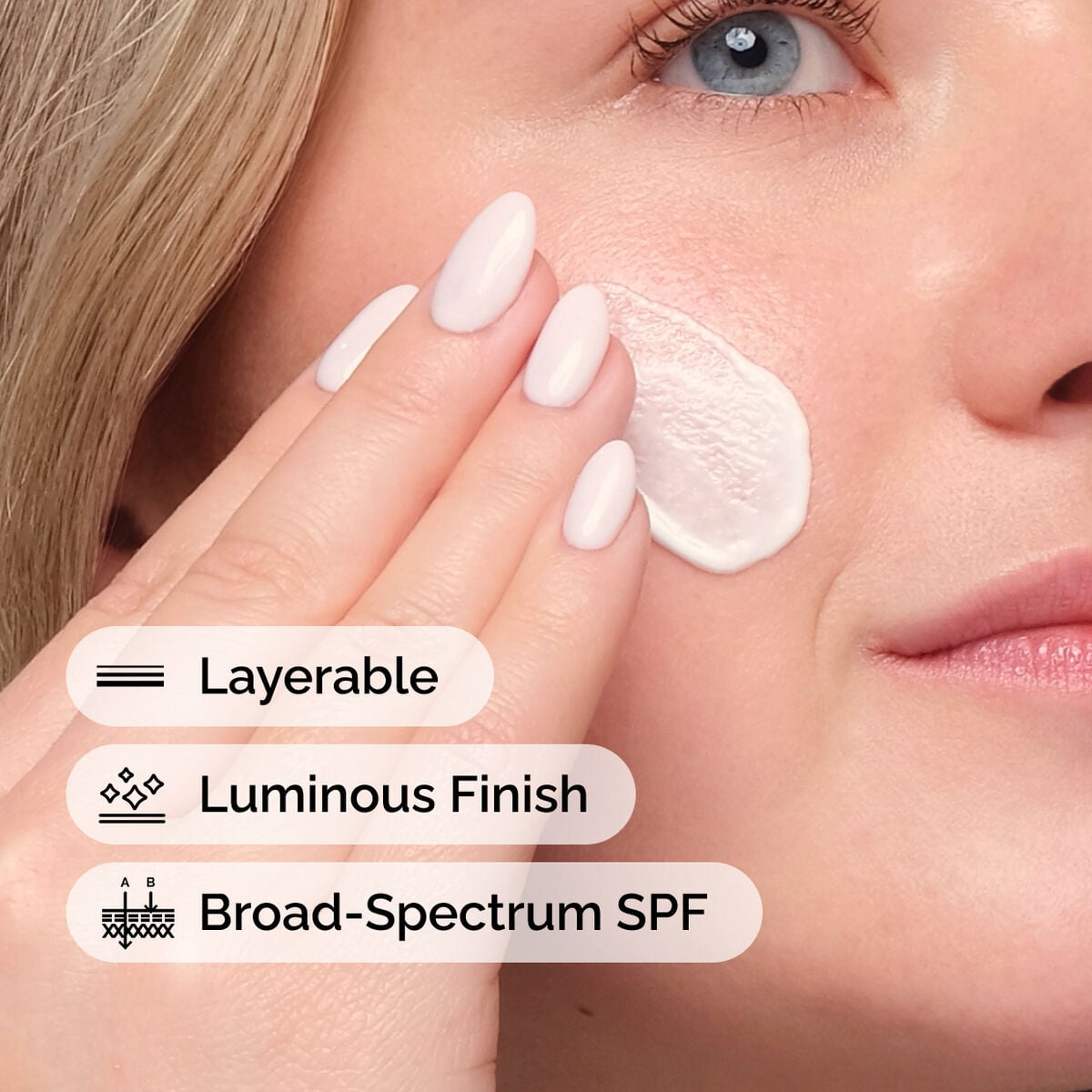 uv-filters-spf-45-serum-t2 uv-filters-spf-45-serum-model-application-with-benefits.jpg